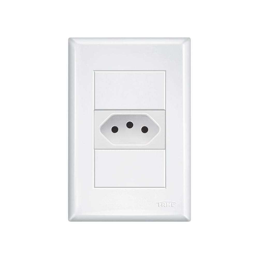 Tomada Fame Evidence 2P+T 10A com Placa 4x2 Branco