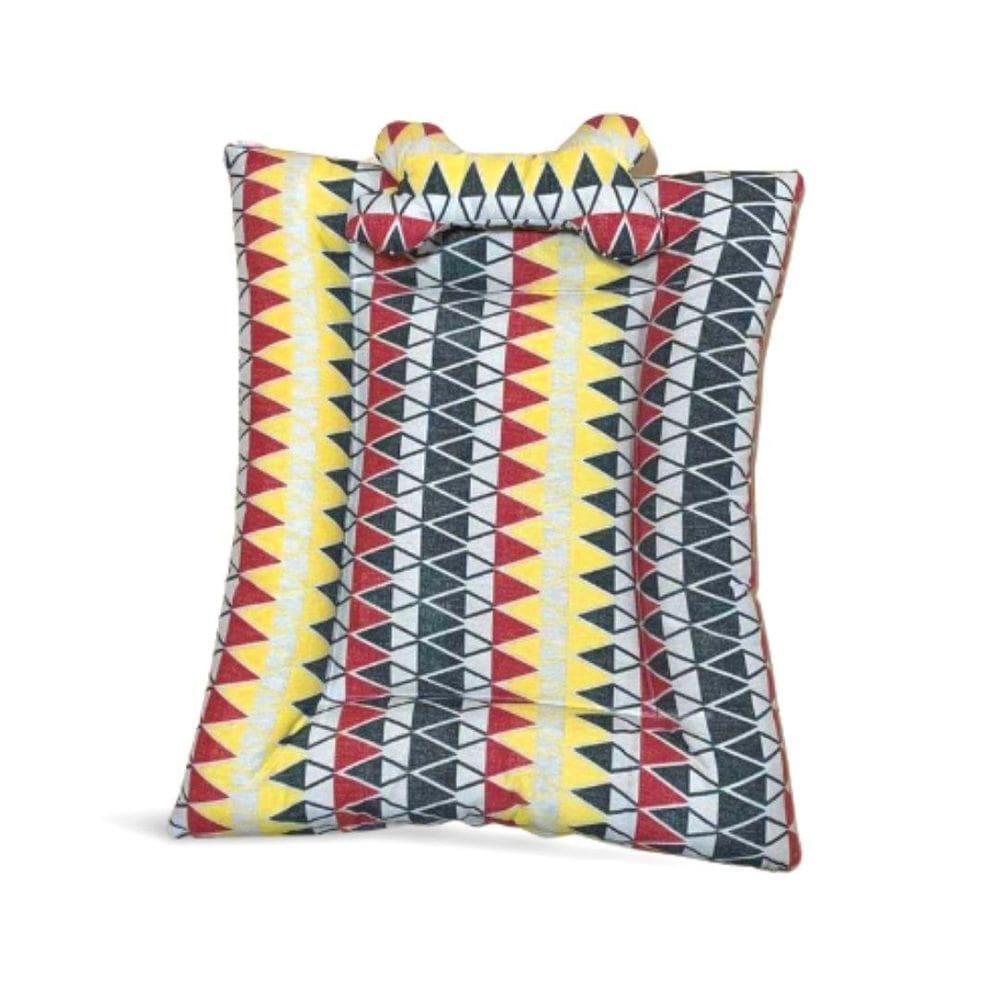 Almofadão Nica Premium Impermeável Com Ossinho Para Pets.