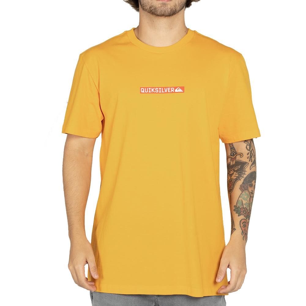 Camiseta Quiksilver Clicker Logo DNA WT25 Masculina Amarelo