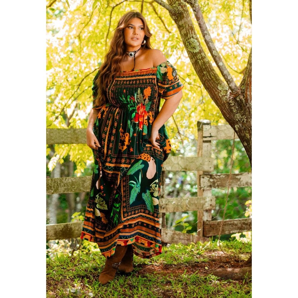 Vestido Longo Plus Size Estampa Tucano Ombro a Ombro