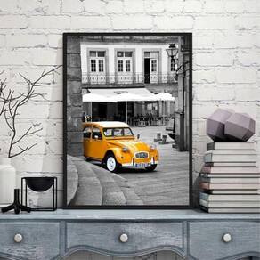 Quadro Fotografia Cidade Com Carro Amarelo 45X34 - Preta