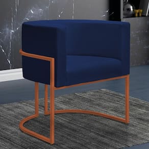 Poltrona Reforçada Decorativa Sala Nayara Base Ferro Bronze Suede
