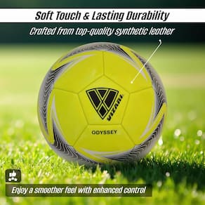 Bola de futebol Vizari Odyssey macia e durável para jovens
