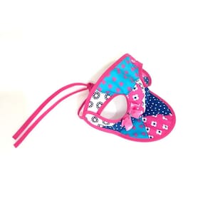Boné para Cachorro com viseira cor rosa estampada tamanho G