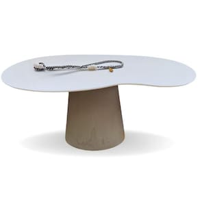 Mesa De Jantar Cone Orgânica Bean 235x122cm