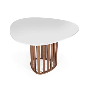 Mesa De Jantar Orgânica 4 Lugares 120x118cm Branco/noronha - Straub Web
