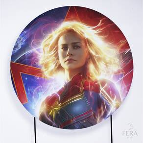 Painel Decorativo para Festa 1,50x1,50 metros Vesti Fácil com Elástico Vingadores - Fera Print