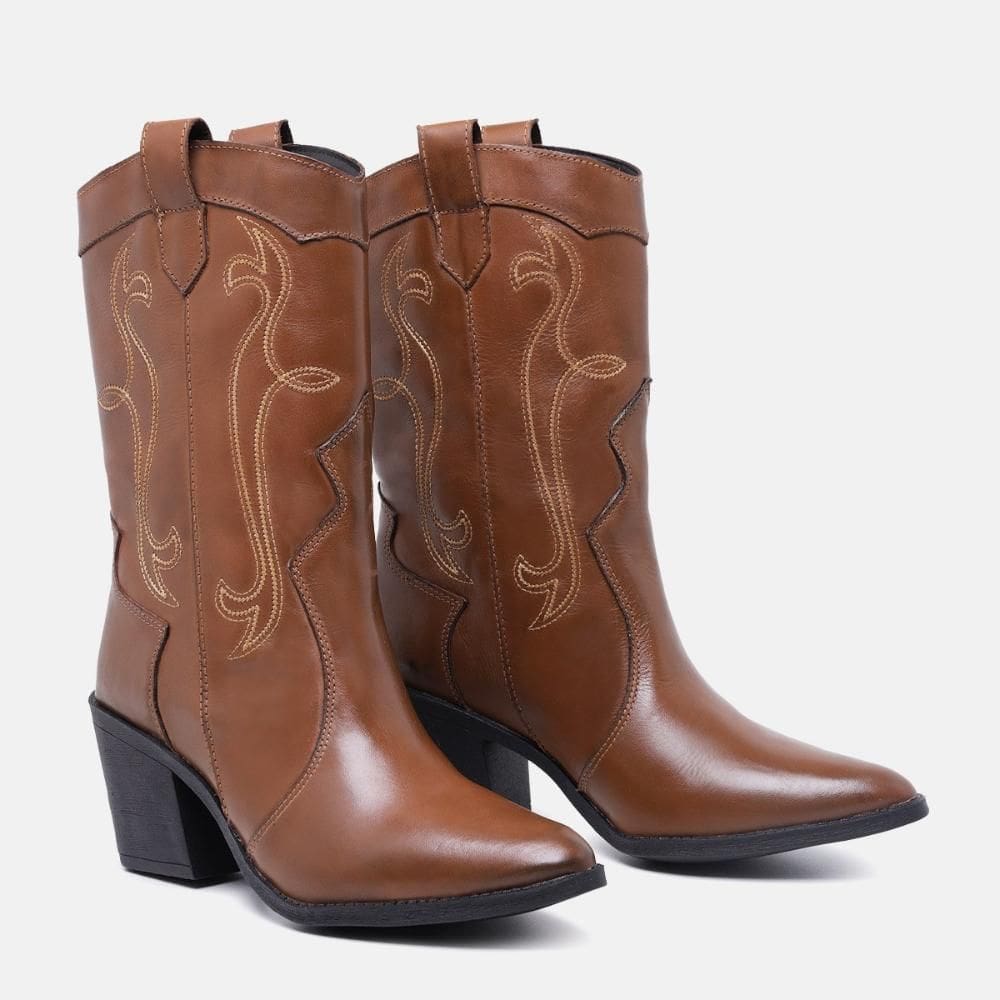 Bota Texana Feminina Couro Country Detalhes Confortável