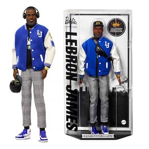 Boneco Ken Barbie Signature Lebron James Kenbassadors HRM33 - Mattel