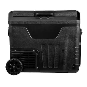Freezer e Geladeira Duplex Portátil EOS 50 Litros Dupla Ação Quadrivolt Preto EFC55 110V/220V/12V/24V