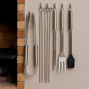 Kit Churrasco Reforçado Com Utensílios De Qualidade