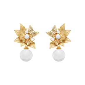 Brinco Dourado Com Folhas Em Zircônia E Pérolas