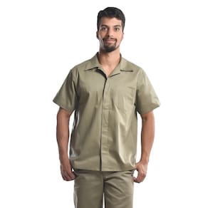 Camisa Profissional Modelo aberto Mangas Curtas Botões Caqui