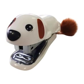 Grampeador Mini Dog Chaveiro Pompom Grampeia até 15 Folhas Fofo e Resistente Grampos 24/6 e 26/6 - Tillibra | Escolar