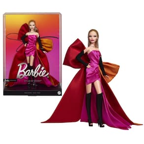 Boneca Mattel Barbie Signature, estilizada por Design 1 Suim NOH HRM31
