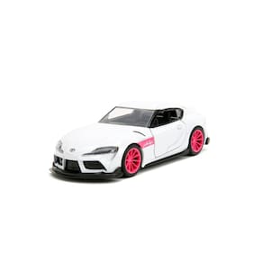 Carro fundido Jada Toys Pink Slips 1:32 W1 2020 GR Toyota Supra