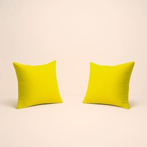 Kit 2 Almofada Decorativa 42cm Em Suede Fofinha Lisa para Sofá Amarelo