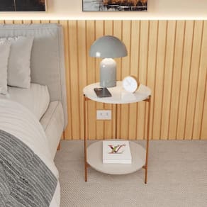 Mesa De Apoio Lateral Nina Off White Com Pés De Ferro Bronze