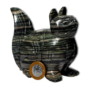Escultura Esquilo Esculpido Dolomita Rajada 908g 10cm Tipo B