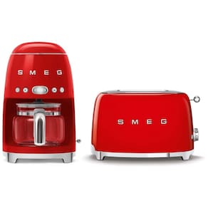 Conjunto Smeg Retro: Cafeteira de Filtro e Torradeira de 2 Fatias Vermelha