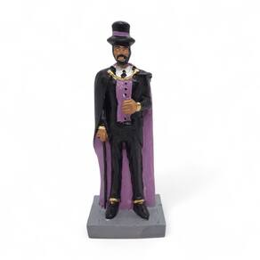Estátua Exu Capa Preta Roxo Proteção Total nos Caminhos 16cm