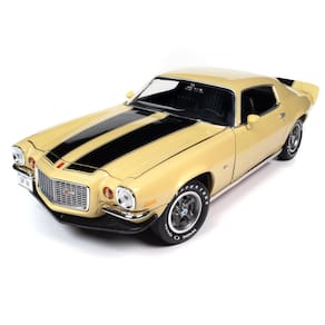 Carro de transmissão sob pressão American Muscle 1972 Chevrolet Camaro Z/28 RS 1: