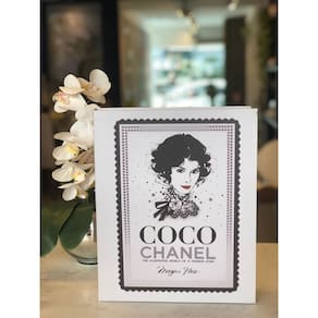 Caixa Livro Decorativo Preto e Branco Mulher G