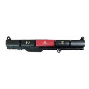 Botão Pisca Alerta E Auxiliares Fiat Siena 2008 A 2012 31262