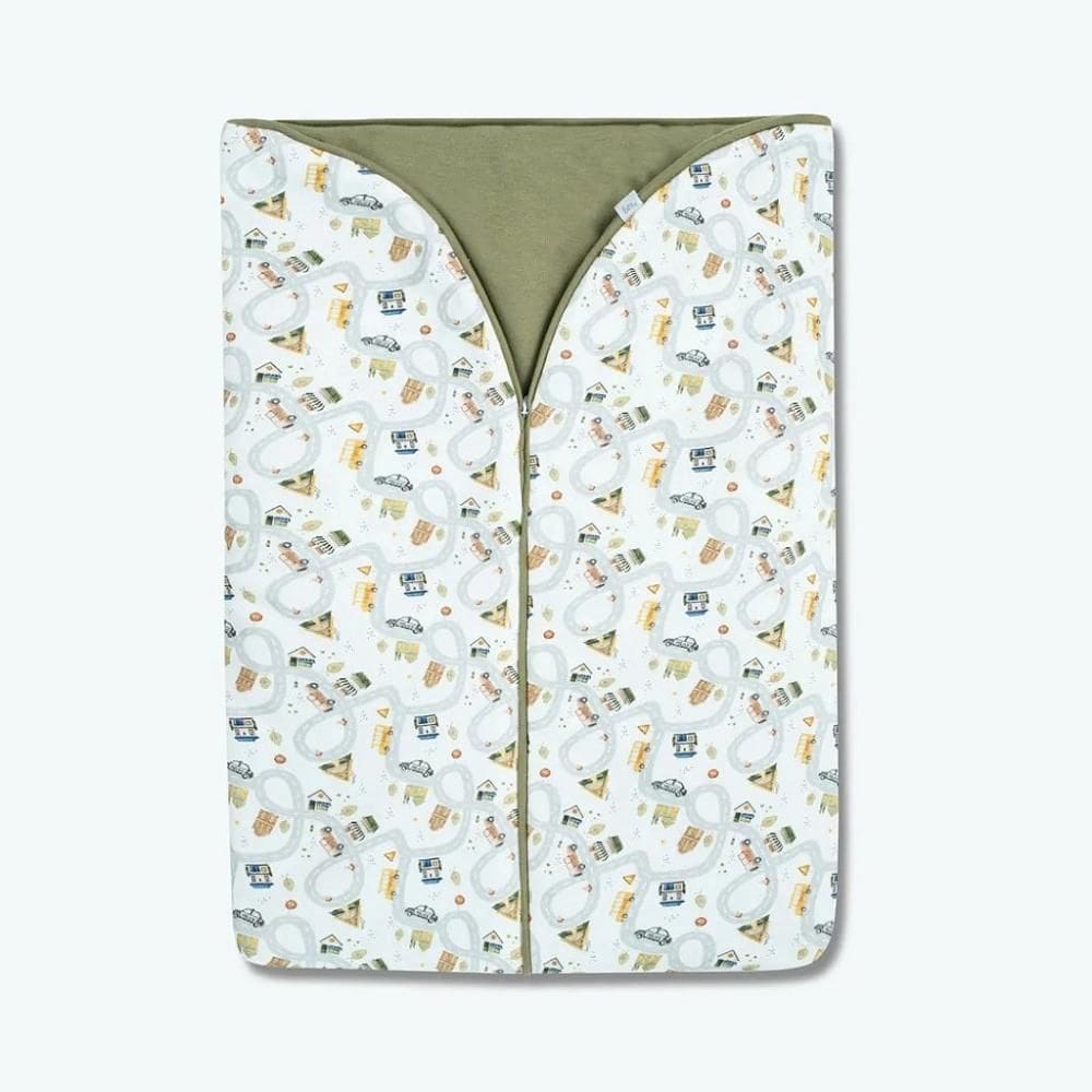 Porta Bebê Hug Pequena Cidade Marrom Café