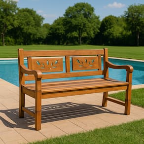 Banco de Madeira Maciça com Entalhes Decorativos – Ideal para Jardim ou Área de Lazer