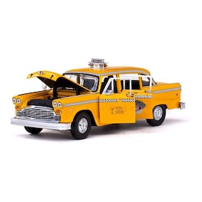 Miniatura Táxi Americano New York Checker 1981 Sun Sta 1/18