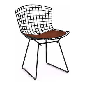 Cadeira Bertoia Preta Com Assento Marrom Cor Marrom