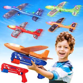 Pacote de 4 brinquedos lançadores de aviões Fuwidvia com avião de espuma LED
