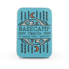 Segunda edição do jogo de cartas Basecamp Cards com 54 perguntas