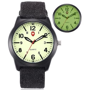 Relógio Gosasa Military Sport com pulseira de nylon 30m à prova d`água