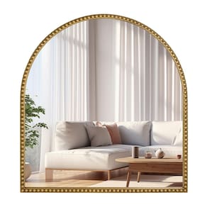 Moldura com miçangas de metal dourado antigo de 71 x 66 cm