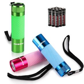 Lanterna EverBrite Mini Glow in Dark, pacote com 3 baterias
