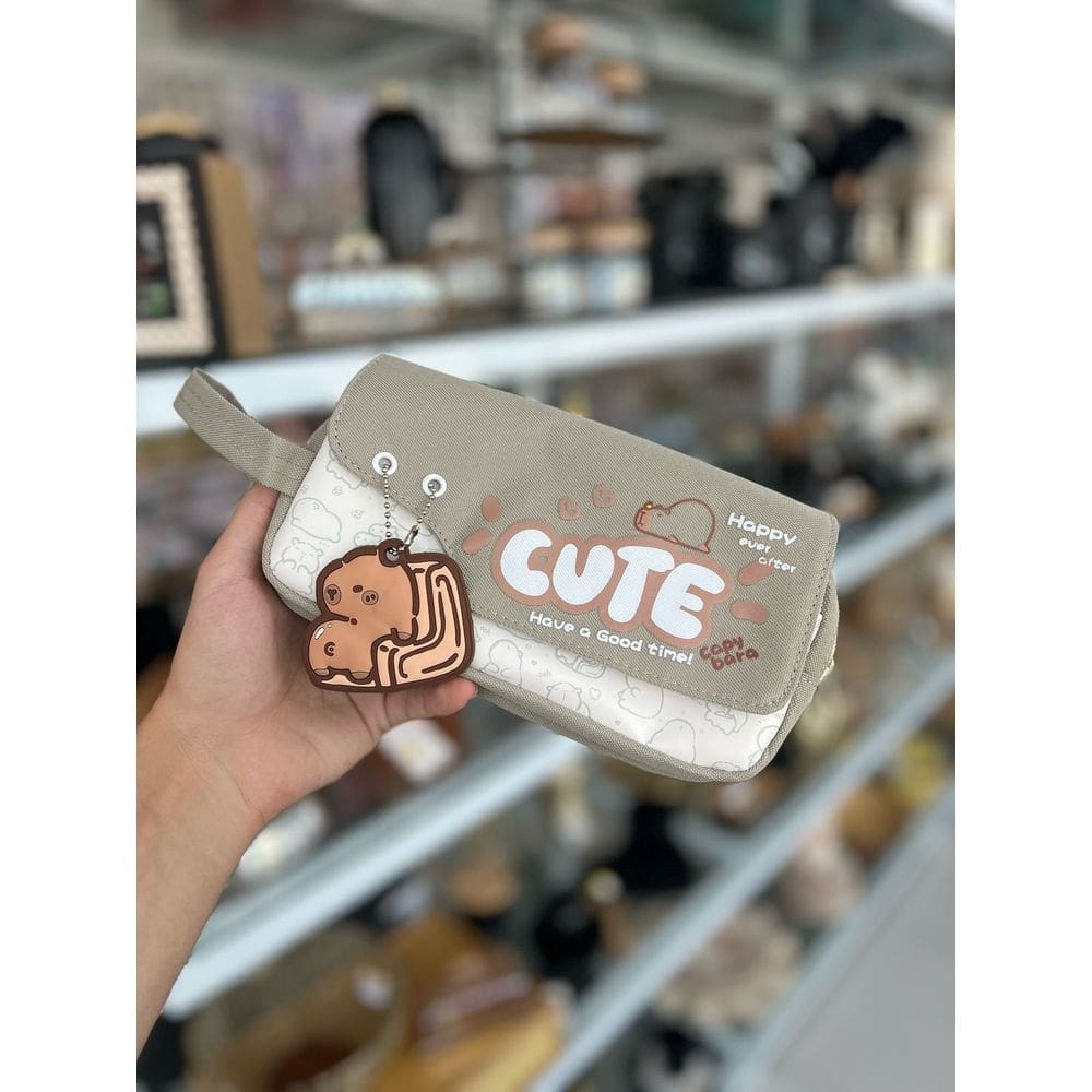 Estojo Capivara Na Poltrona - baoluolan