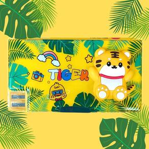 Estojo Escolar Retrô C/ Apontador Embutido Bichinho Squishy 2 Compartimentos Fecho Magnético - XMP