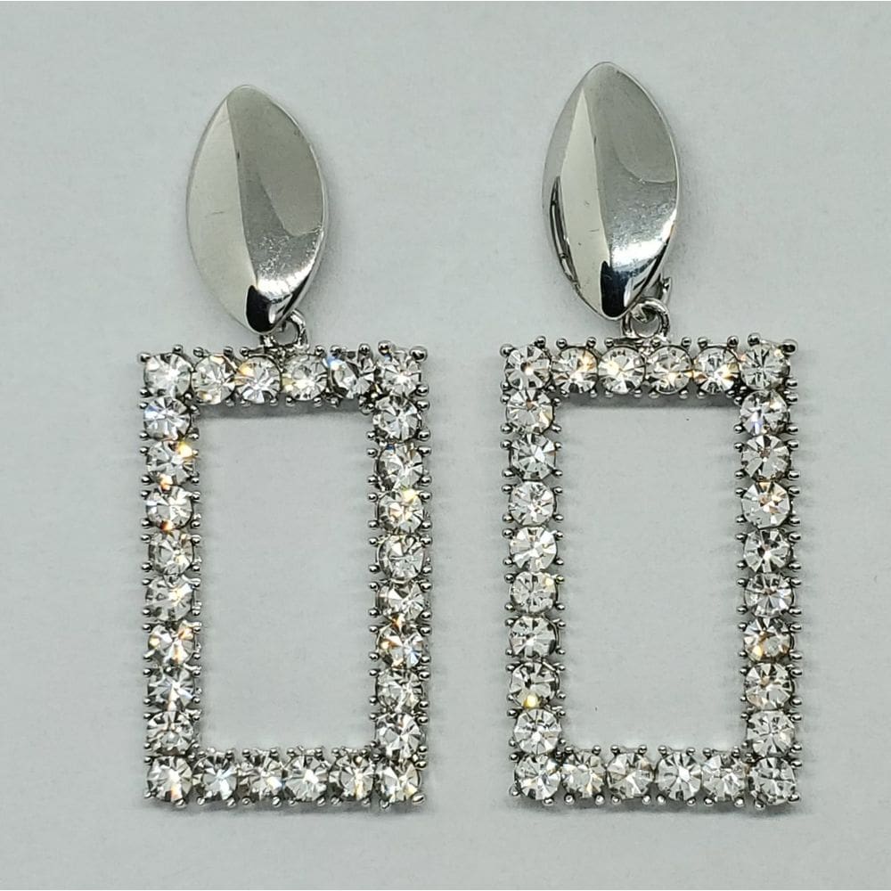 Brinco Quadrado Vazado com Strass