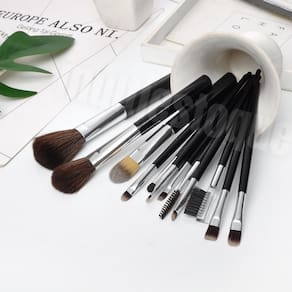 Kit De 12 Pincéis De Maquiagem - Completo E Prático