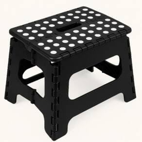 Banco Dobravel Portatil Resistente 130kg Plastico Infantil Adulto Escada Cozinha Banheiro Camping Anti Derrapante Preto