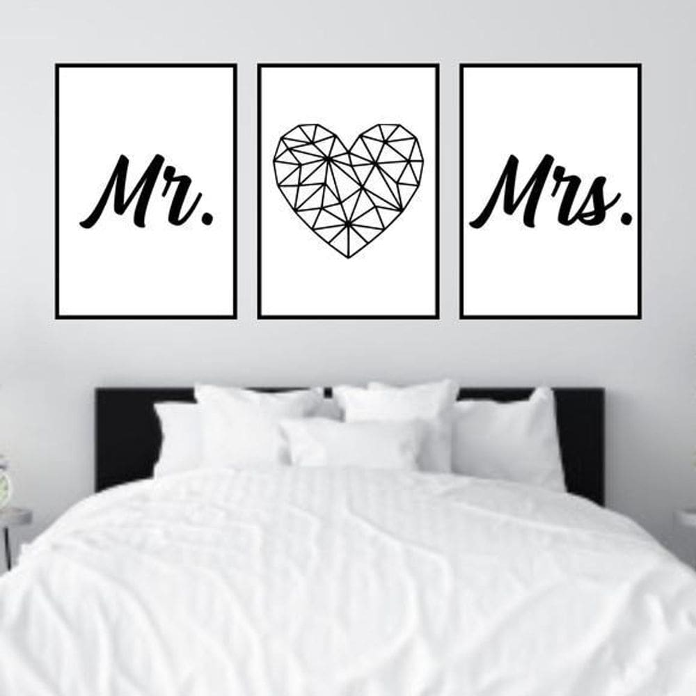 Kit 3 Quadros Decorativos Mr And Mrs Coração Geométrico 45X34Cm