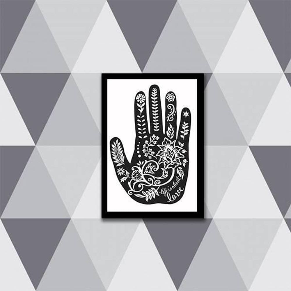 Quadro Mão Love Is All You Need 24X18Cm