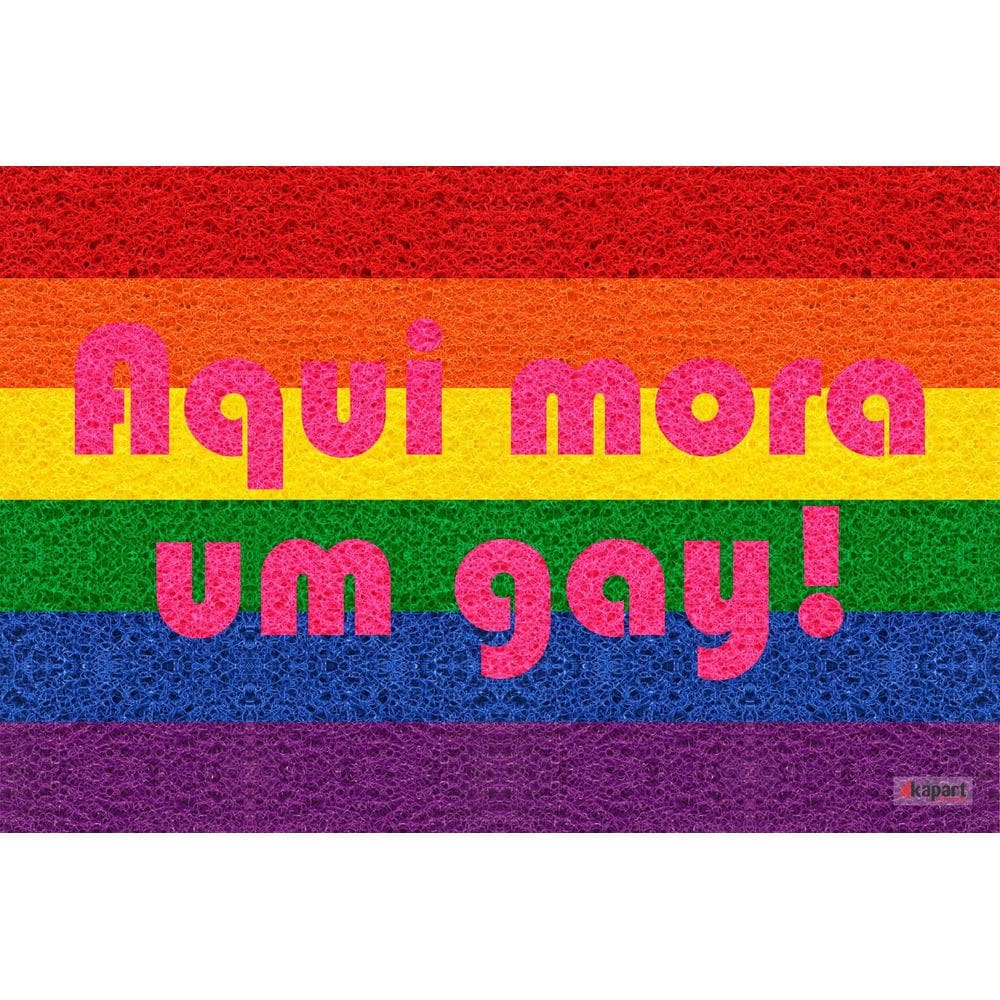 Tapete Capacho Aqui Mora Um Gay - 60X40Cm