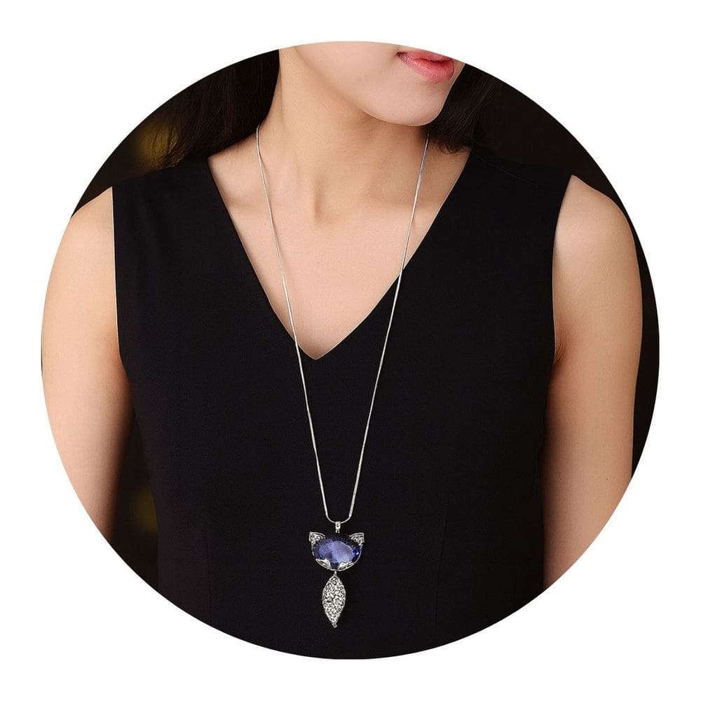 Colar Longo Raposa Prata com Cristal Azul Feminino Luxo