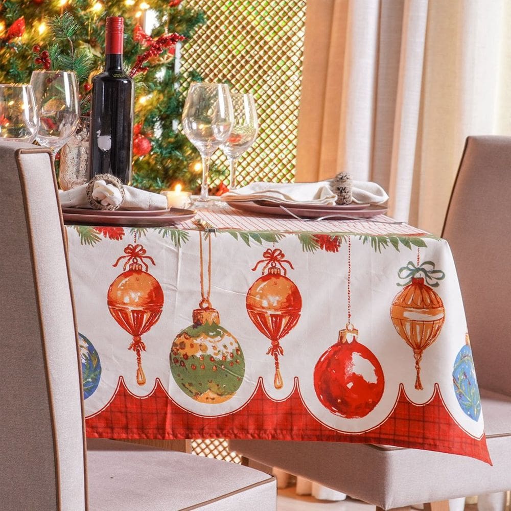 Toalha de Mesa Facile Natalina 8 Lugares 140x250cm 100% Poliéster