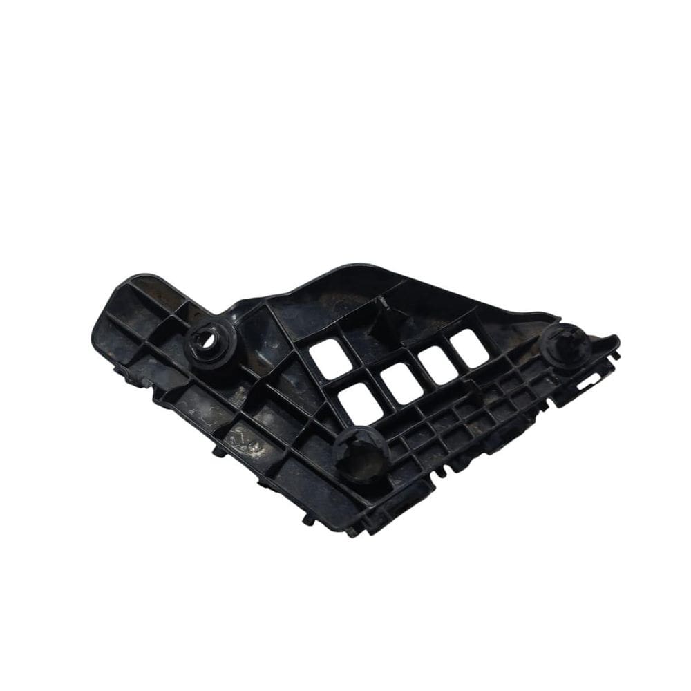 Guia Suporte Parachoque Dianteiro Esquerdo Corolla 2016