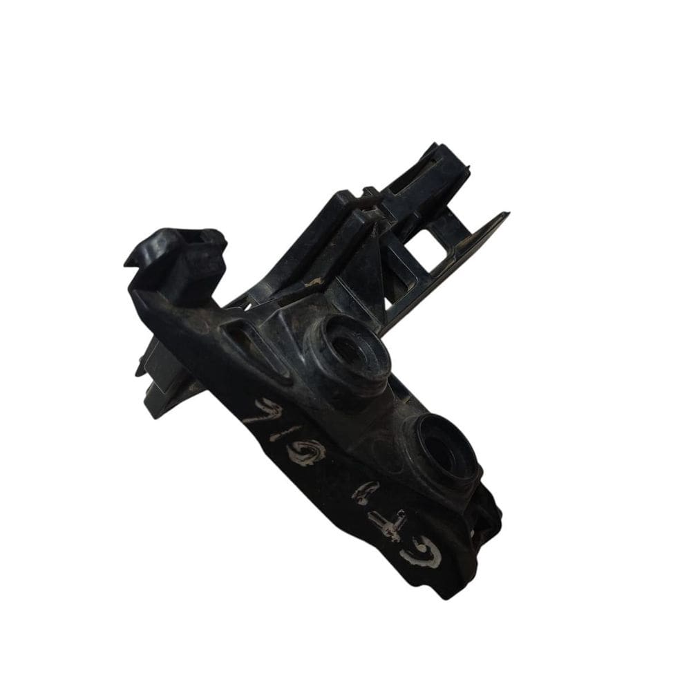 Guia Parachoque Traseiro Esquerdo Golf 2018 5Gb807393