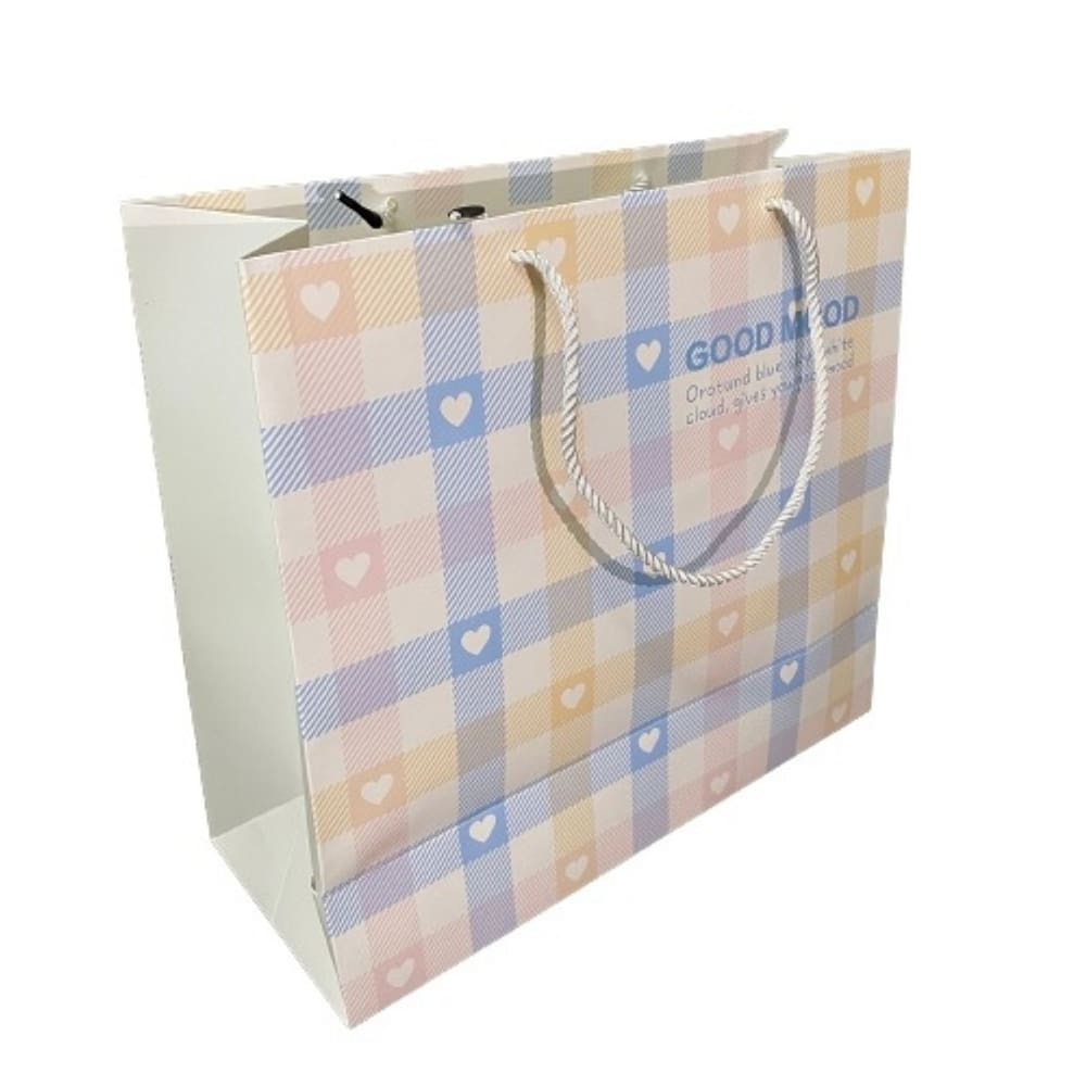 4 Sacolas de Papel Cartão Xadrez com Corações Ideal para Presentes 32X35X14